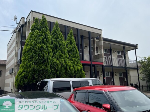 レオパレスフィレイルの物件外観写真